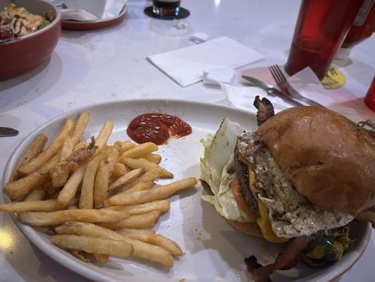 Gentle Ben's by null