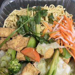#85 garlic noodles with vegetables + tofu #85 garlic noodles with vegetables + tofu