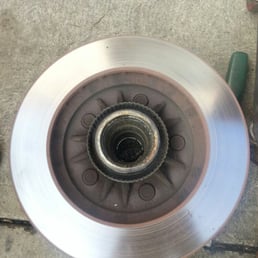 Bearings welded to the rotor..all thanks to the terrible work done at state brake. Bearings welded to the rotor..all thanks to the terrible work done at state brake.