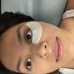 Uzma Eyebrows Threading - Threaded eyebrows and mustache