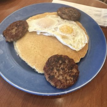 Sam's No 3 - Pancake, sausage and eggs - Breakfast & Brunch Near Me - Denver, Colorado