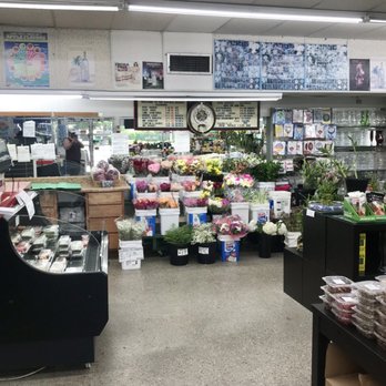 Natural Market - Fresh flowers and fresh sushi displays. - Fruits & Veggies Near Me - Tampa, Florida