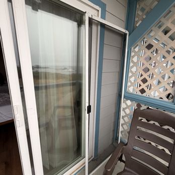 Oceanfront Lodge - Hotels Near Me - Crescent City, California