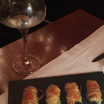 Mesón Andaluz - Shrimp wrapped in potato is a must - Spanish Near Me - Lisbon, 11 Mesón Andaluz - Shrimp wrapped in potato is a must - Spanish Near Me - Lisbon, 11