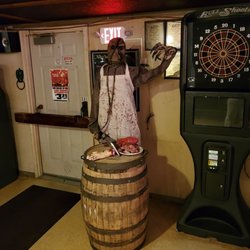 Finley's Tavern - LUNCH?