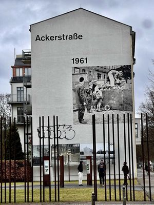 Berlin Wall Memorial by null