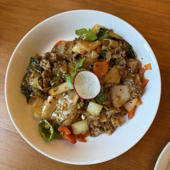 September In Bangkok - Beef drunken noodle - Thai Near Me - Bridgeport, Connecticut