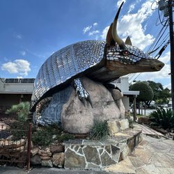 Goode Company Armadillo Palace - Famous armadillo