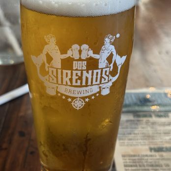 Dos Sirenos Brewing - Breweries Near Me - San Antonio, Texas