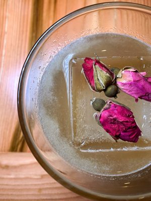 Mecha Noodle Bar by null