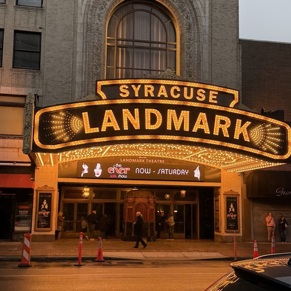 Official Website of Comedian and Television Personality Wanda Sykes, image size:1000x1000