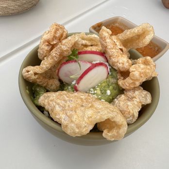 Centrico - Chicharrón with guac - Mexican Near Me - Anaheim, California Centrico - Chicharrón with guac - Mexican Near Me - Anaheim, California