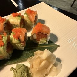 Dancing dragon roll