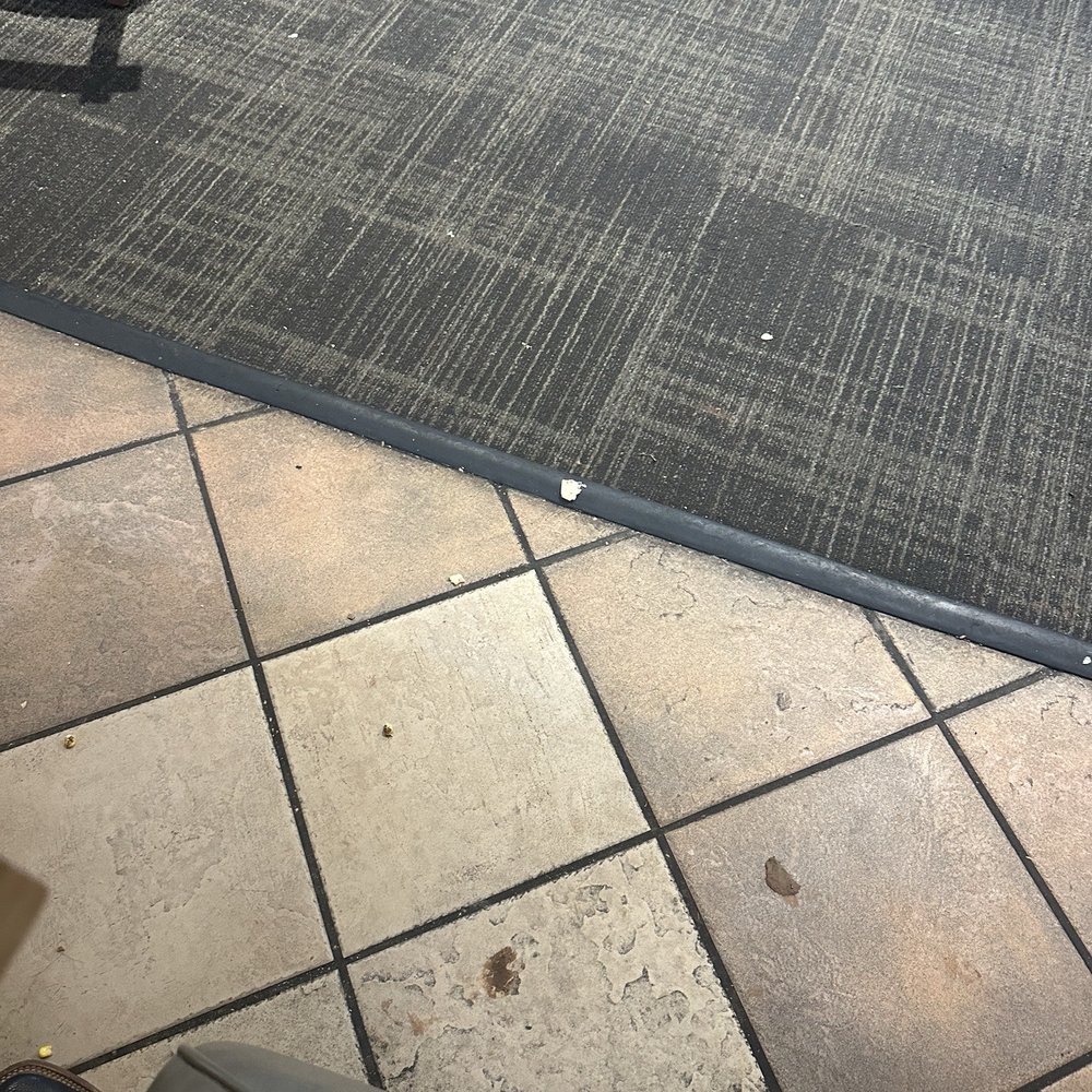 Panera Bread - Food all over the floor - Sandwiches Near Me - Mesquite, Texas
