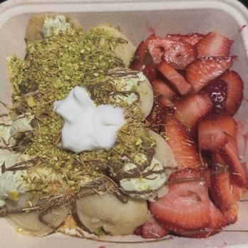 Strawberry Dream Factory - Mini pancakes (Dubai) - Pop-up Shops Near Me - Bakersfield, California Strawberry Dream Factory - Mini pancakes (Dubai) - Pop-up Shops Near Me - Bakersfield, California