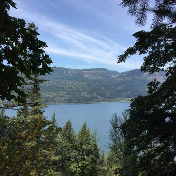 Multnomah Falls - Hiking Near Me - Bridal Veil, Oregon Multnomah Falls - Hiking Near Me - Bridal Veil, Oregon