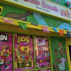 Dulce Encanto Party Supply