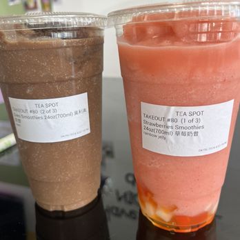 Tea Spot - Oreo and strawberry - Coffee & Tea Near Me - Aiea, Hawaii