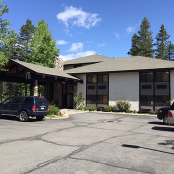 Inn At Truckee - Outside of the hotel. - Hotels Near Me - Truckee, California Inn At Truckee - Outside of the hotel. - Hotels Near Me - Truckee, California