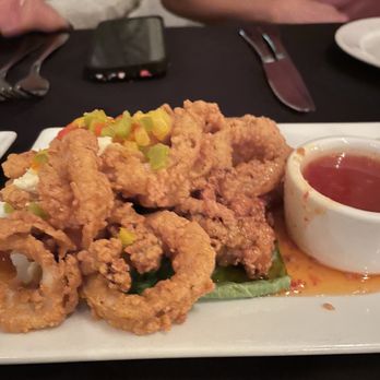 Vic's On the River - Fried calamari - Seafood Near Me - Savannah, Georgia Vic's On the River - Fried calamari - Seafood Near Me - Savannah, Georgia
