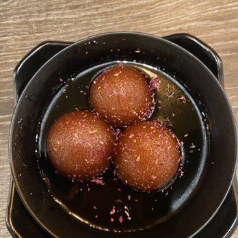 Paratha Wala - Gulab jamun - Indian Near Me - Forest Hills, New York