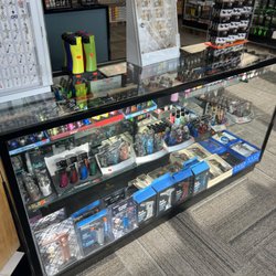 Staples Smoke Shop