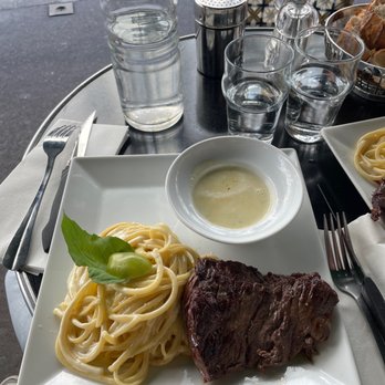Feria Café - Journée avec maman - Bistros Near Me - Paris, 75 Feria Café - Journée avec maman - Bistros Near Me - Paris, 75