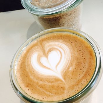 Hommage - Coffee - beautiful presentation! - Cafes Near Me - Cologne, NW