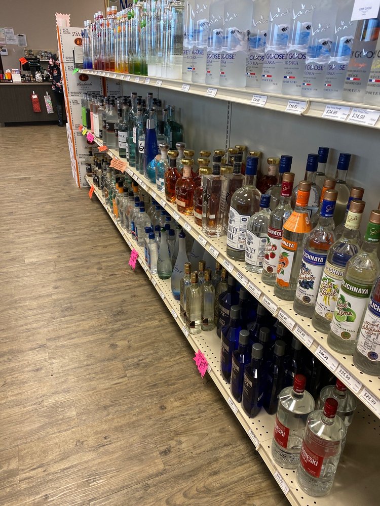 THE LIQUOR OUTPOST 1450 Debbie Ln, Arlington, Texas Beer, Wine