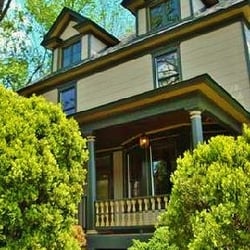Black Lantern Inn - Black Lantern Inn
