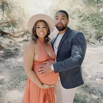 Shutter Lune Photography - Maternity session - Session Photography Near Me - Elgin, Texas
