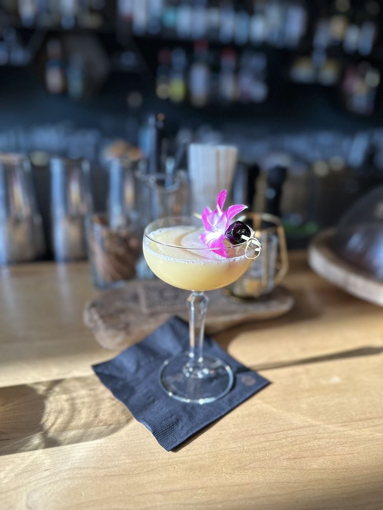 Social spots from Tatarian