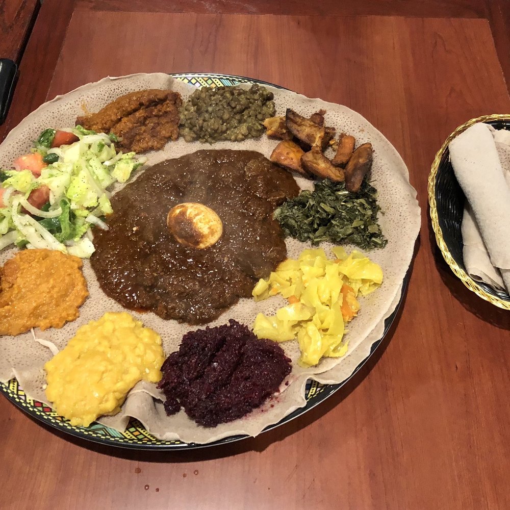 Effoi Restaurant - Veggie combo with key wot - Ethiopian Near Me - Silver Spring, Maryland Effoi Restaurant - Veggie combo with key wot - Ethiopian Near Me - Silver Spring, Maryland
