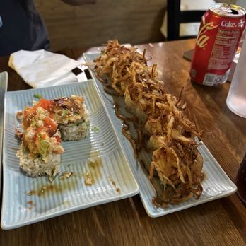 Moon Sushi Bar - Jupiter Roll (left) comet roll (right) - Sushi Bars Near Me - Los Angeles, California Moon Sushi Bar - Jupiter Roll (left) comet roll (right) - Sushi Bars Near Me - Los Angeles, California