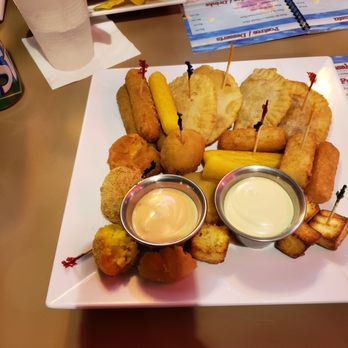 El Sabor de Reina - Didn't like this appetizer sampler at all! Way too much cheese - Puerto Rican Near Me - San Juan, Puerto Rico El Sabor de Reina - Didn't like this appetizer sampler at all! Way too much cheese - Puerto Rican Near Me - San Juan, Puerto Rico