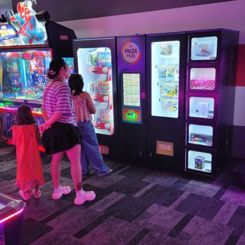 Lucky Strike Hemet - Gaming rewards - Venues & Event Spaces Near Me - Hemet, California Lucky Strike Hemet - Gaming rewards - Venues & Event Spaces Near Me - Hemet, California
