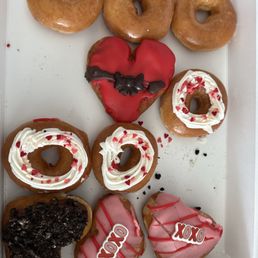Valentine's Specialty Dozen  So sad...