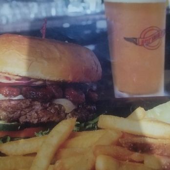Just Wing it - Beer Bar Near Me - Bakersfield, California Just Wing it - Beer Bar Near Me - Bakersfield, California