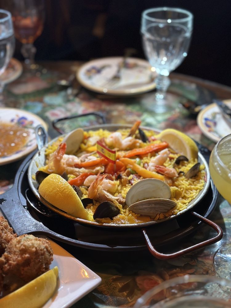 Social spots from Dali Restaurant & Tapas Bar