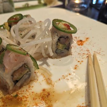 Kona Grill - Denver - smallest sushi I have ever paid over $20 for... - New American Near Me - Denver, Colorado Kona Grill - Denver - smallest sushi I have ever paid over $20 for... - New American Near Me - Denver, Colorado