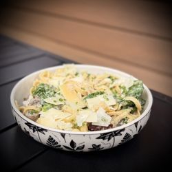 LorBird - Filet Tips with Mushrooms, Spinach and Alfredo Fettuccini