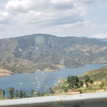Lake Hughes Road - Lake Castaic vista. - Local Flavor Near Me Lake Hughes Road - Lake Castaic vista. - Local Flavor Near Me