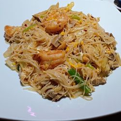 Zeng Sushi Asian Cuisine
