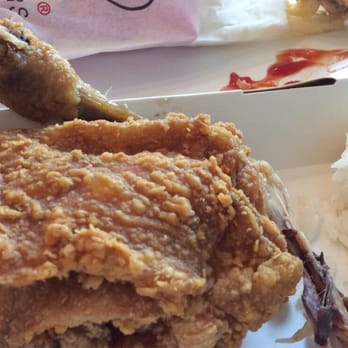 Jollibee - Crispy human hair anyone? Look to right edge ... Yuck .. I almost threw up on myself. - Fast Food Near Me - Las Vegas, Nevada Jollibee - Crispy human hair anyone? Look to right edge ... Yuck .. I almost threw up on myself. - Fast Food Near Me - Las Vegas, Nevada