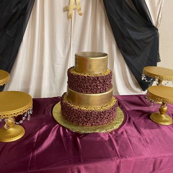 CnC Bakes - Custom Cakes Near Me