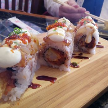 The Frying Pan - Garlic sauce on top.  No really.  Garlic. - Sushi Bars Near Me - Dixon, California