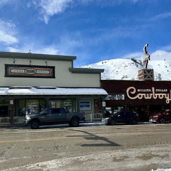 Million Dollar Cowboy Bar - Located in the heat of the town in Jackson. Parking can take a little, especially in busy months. - Bars Near Me - Jackson, Wyoming Million Dollar Cowboy Bar - Located in the heat of the town in Jackson. Parking can take a little, especially in busy months. - Bars Near Me - Jackson, Wyoming