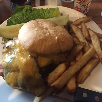 Buffalo Cafe - Big, yummy burger! - American Near Me - Whitefish, Montana