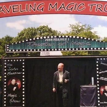 John Measner Magic Show - MeAsNeR! - Magicians Near Me - Evergreen Park, Illinois