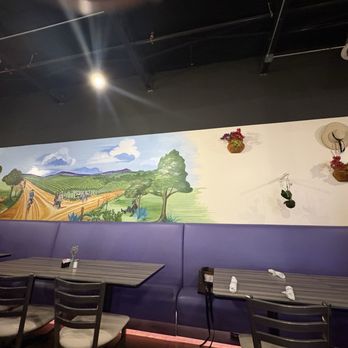 Las Lomas Mexican Cuisine - Decor - Mexican Near Me - Richardson, Texas